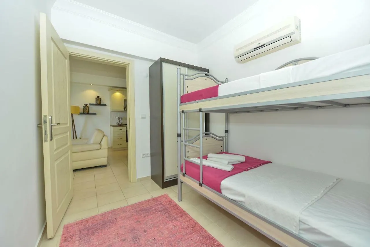 Saros Apartments Calis Beach Fethiye