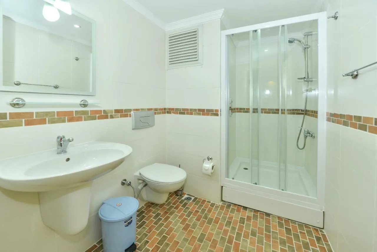 Saros Apartments Calis Beach Fethiye